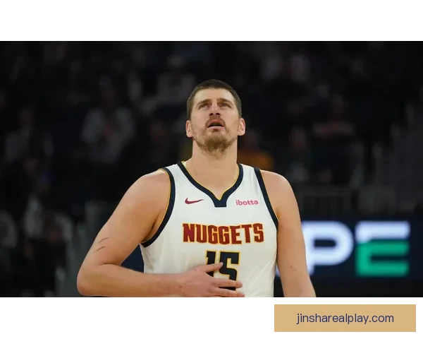 约基奇创纪录轰23分21篮板19助攻距场均三双仅差32助攻荣膺中锋第一